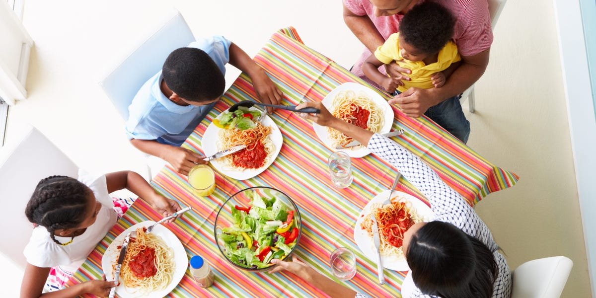 I Finally Found a Way to Teach My Kids Table Manners
