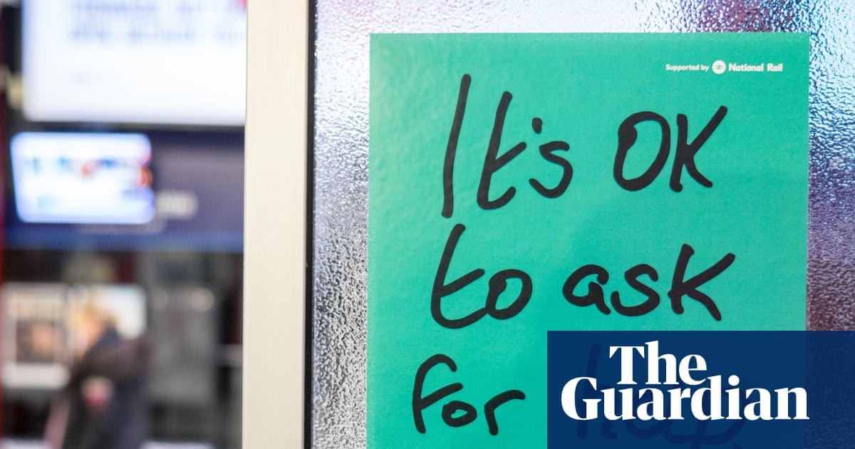 Samaritans accused of stifling dissent and bullying over branch closure plans | Charities Samaritans accused of stifling dissent and bullying over branch closure plans | Charities