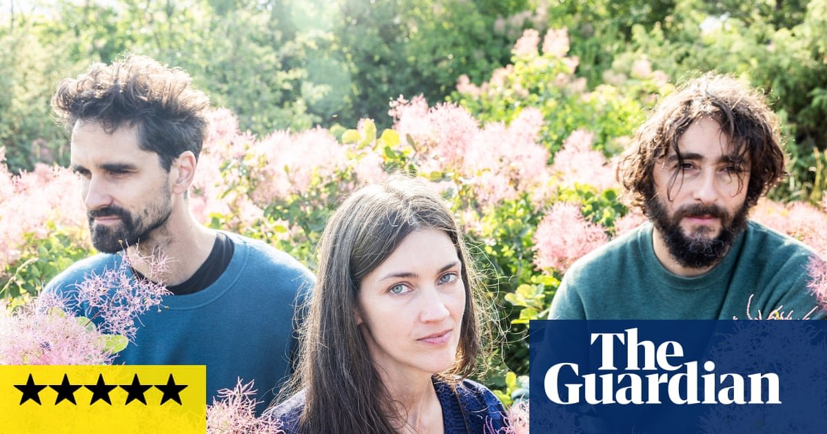 Širom: In the Wind of Night, Hard-Fallen Incantations Whisper review – a cacophonous folk kaleidoscope | Folk music Širom: In the Wind of Night, Hard-Fallen Incantations Whisper review – a cacophonous folk kaleidoscope | Folk music