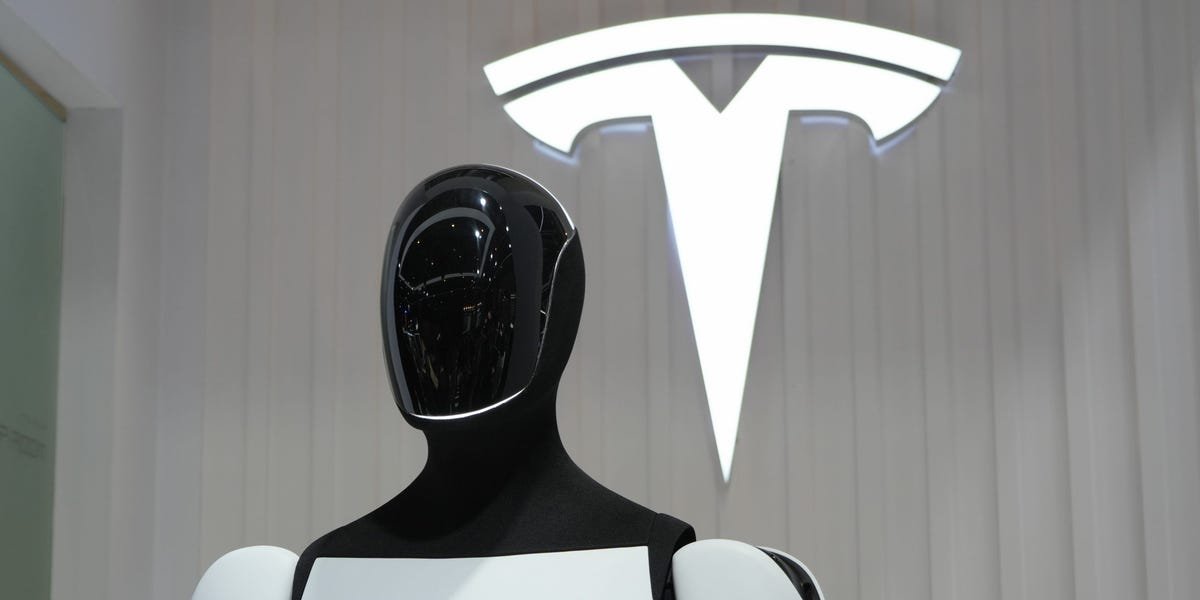 Tesla Loses Some AI Staff to New Startup Sunday Robotics
