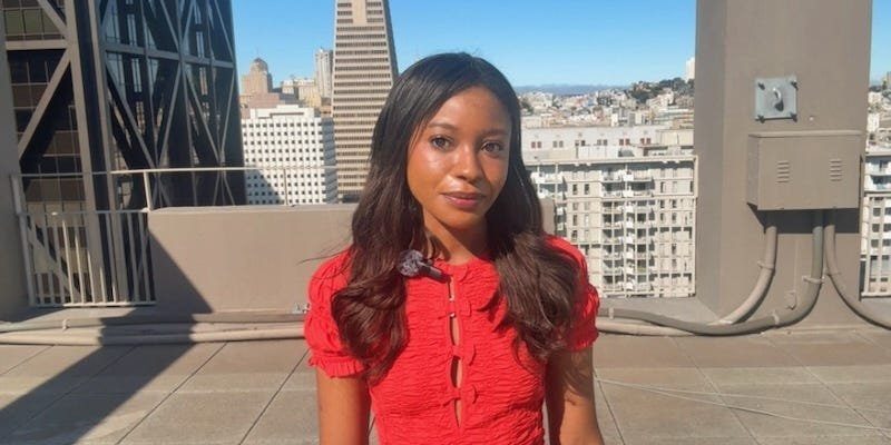 Woman Who Was Stuck in a Waymo Says It’s Safer Than Human Drivers