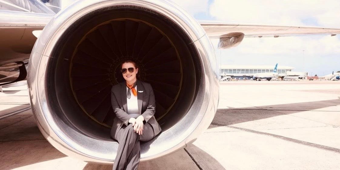 Day in the Life of a Private Jet Flight Attendant Earning 0K