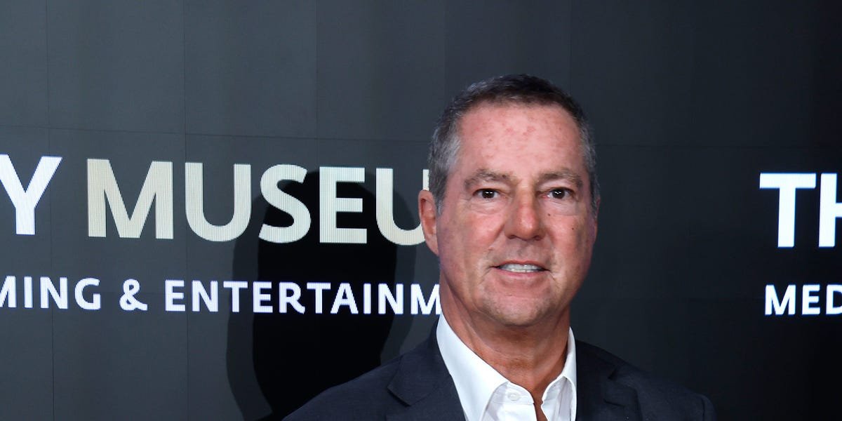 Brad Karp Steps Down As Chairman of Paul Weiss, Replaced by Scott Barshay