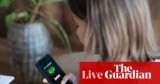 New rules on social media could target ‘doomscrolling’ and ban for under-16s, Starmer says – UK politics live | Politics